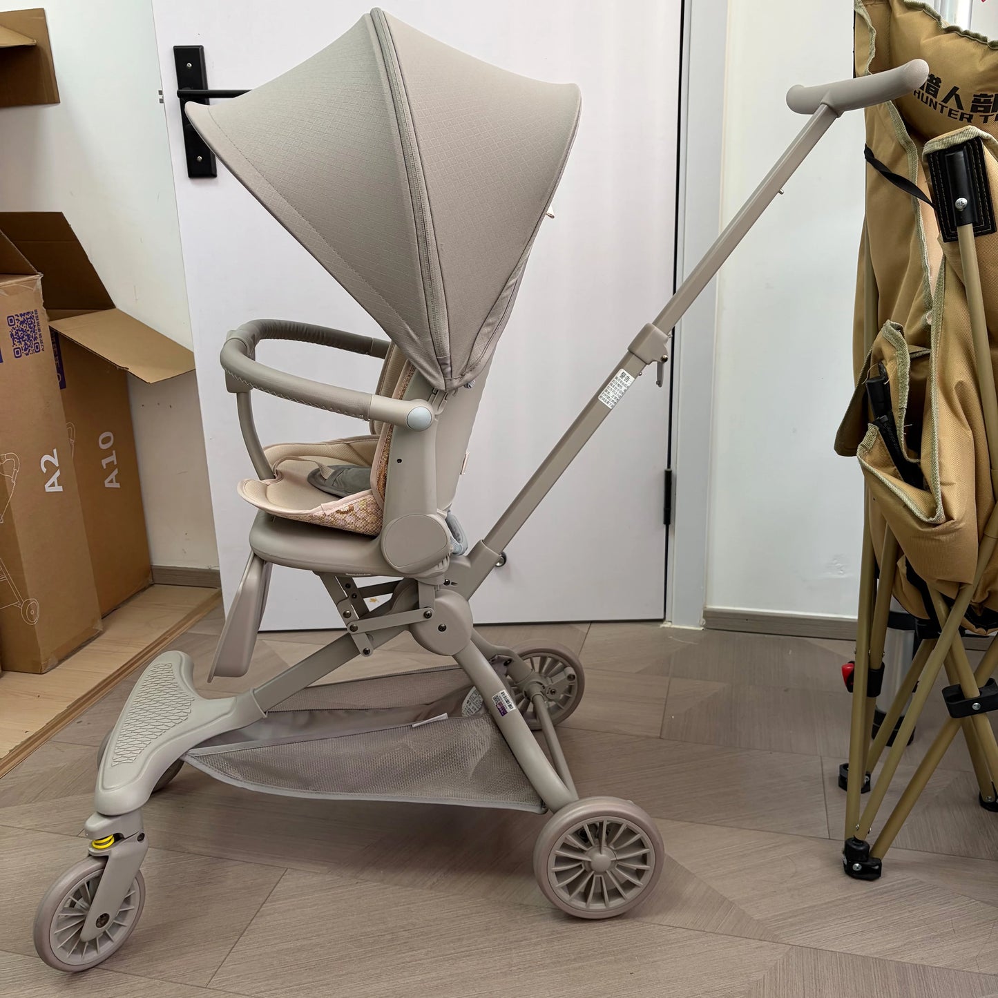 Baobaohao V22 reversible baby stroller seat can rotate, sit, lie down, lightweight folding pram
